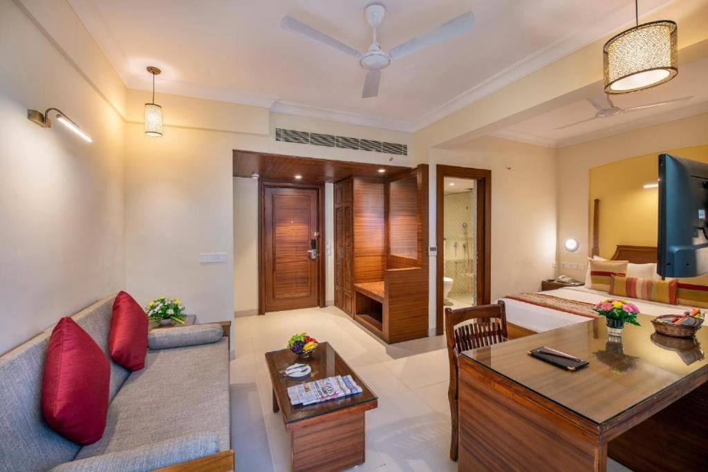 Sea Breeze Max Resort & Spa Madgaon Eksteriør bilde